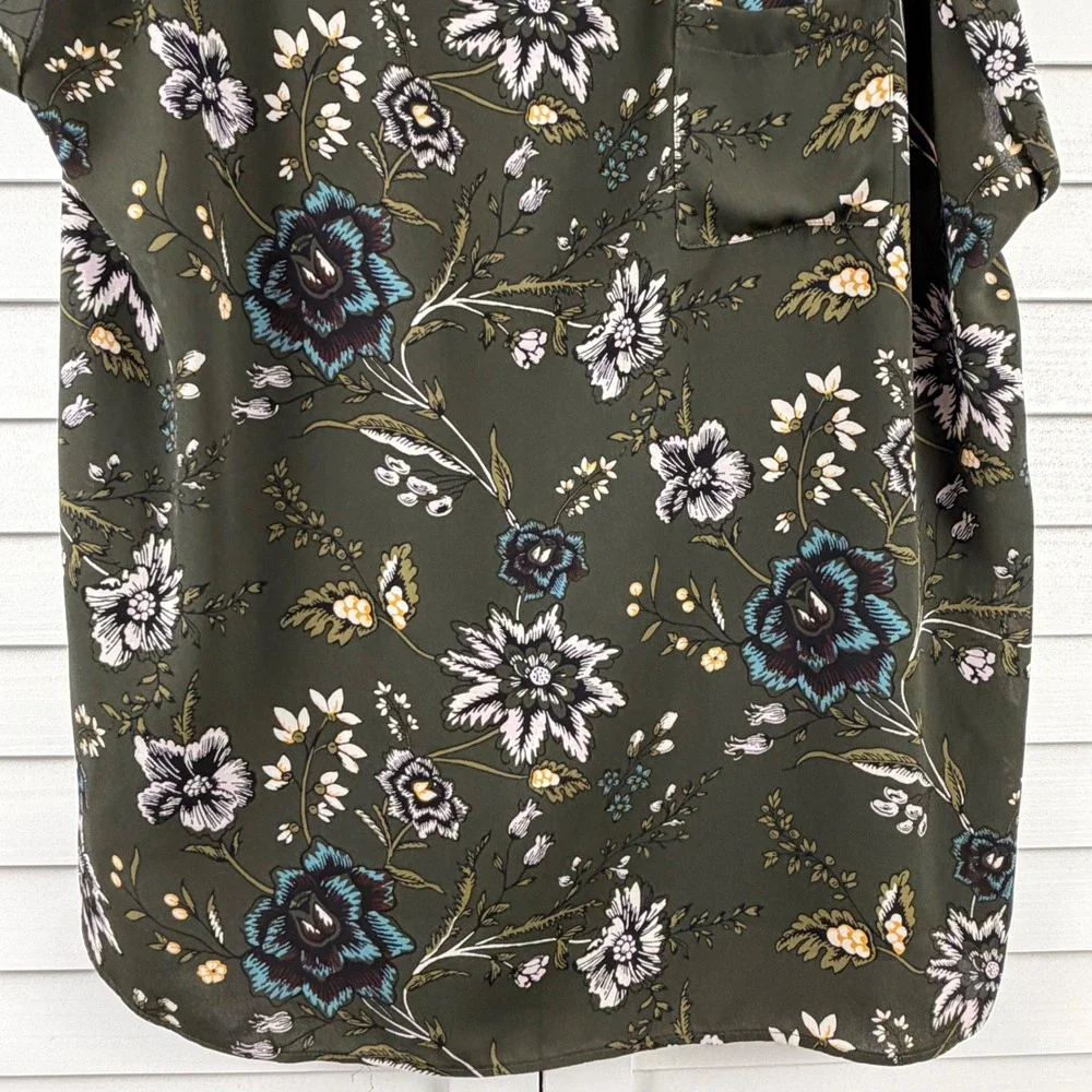 Loft Blouse Women XXL Olive Green Floral Short Sleeve Pocket Keyhole Back - Picture 6 of 11